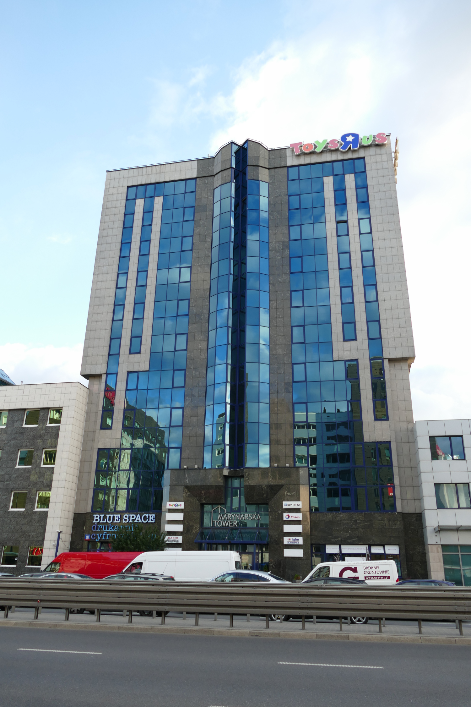 Zdjęcie architektury budynku Marynarska Tower